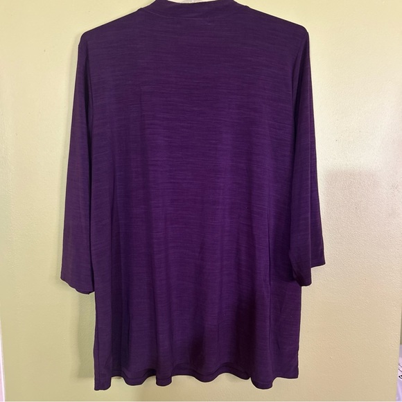 Chic Purple Women's Blouse size 2X stretch - Picture 4 of 6